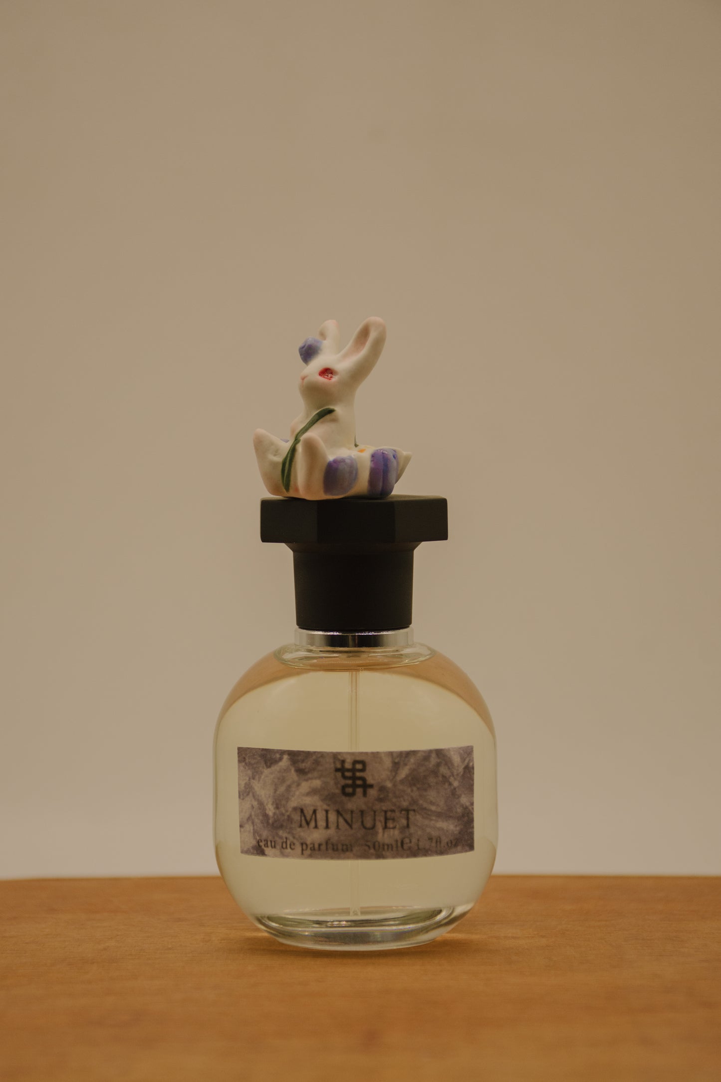 Limited Bundle - MINUET Full Size Bottle w/ Ceramic Rabbit